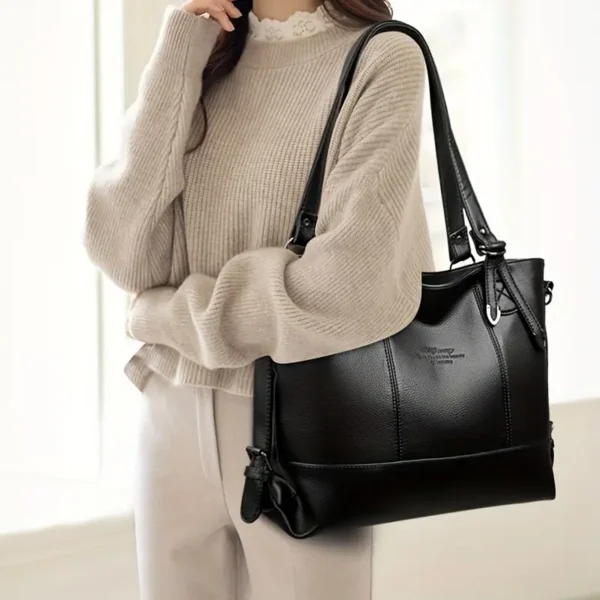 Fashionable Handbag - Image 10